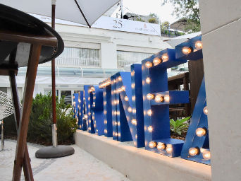 Letras corpóreas para decoración