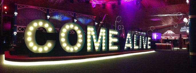 Letras corpóreas & luminosas